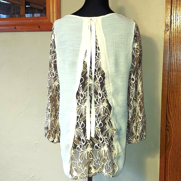 a'reve by Anthropologie Delicate Lace and Linen Tunic - Picture 6 of 9